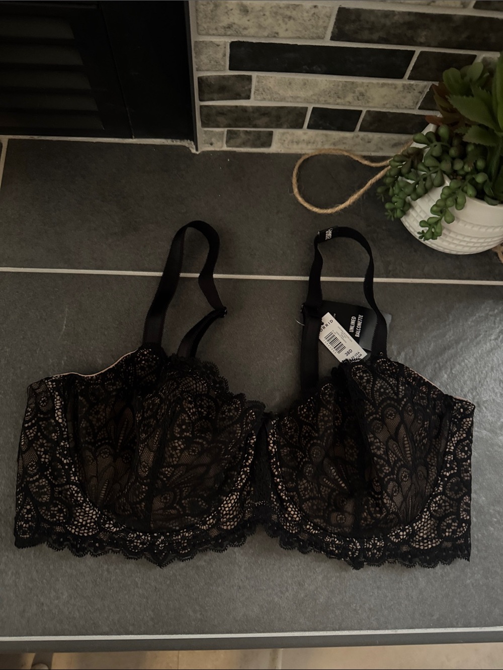 TORRID 38D Unlined Balconette NWT